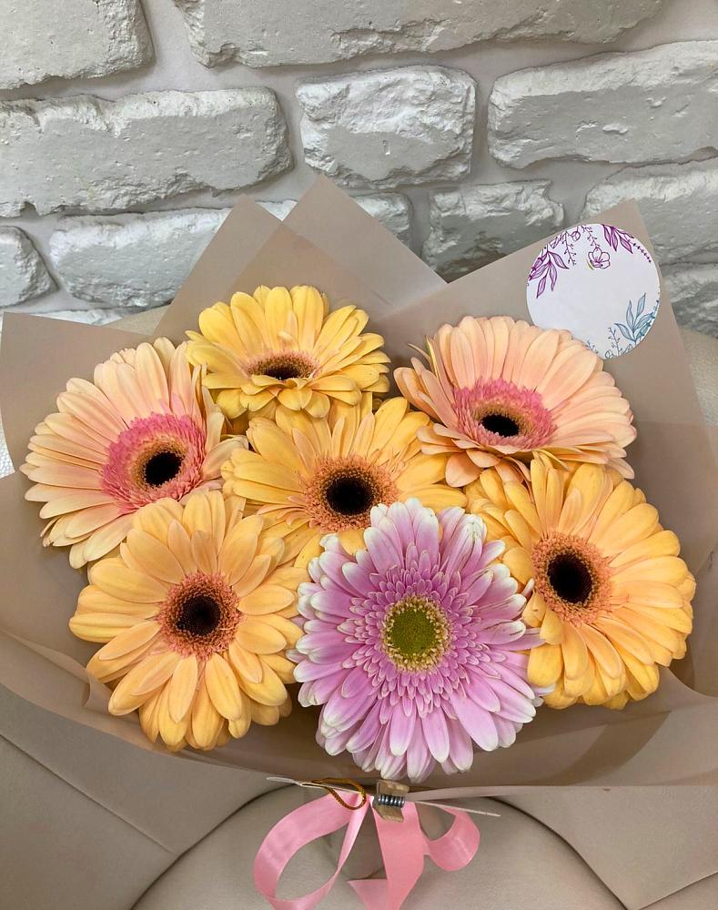 Букет цветов из: Герберы в Селятино