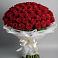 Букет 101 Красная роза Блэк Мэджик в Селятино