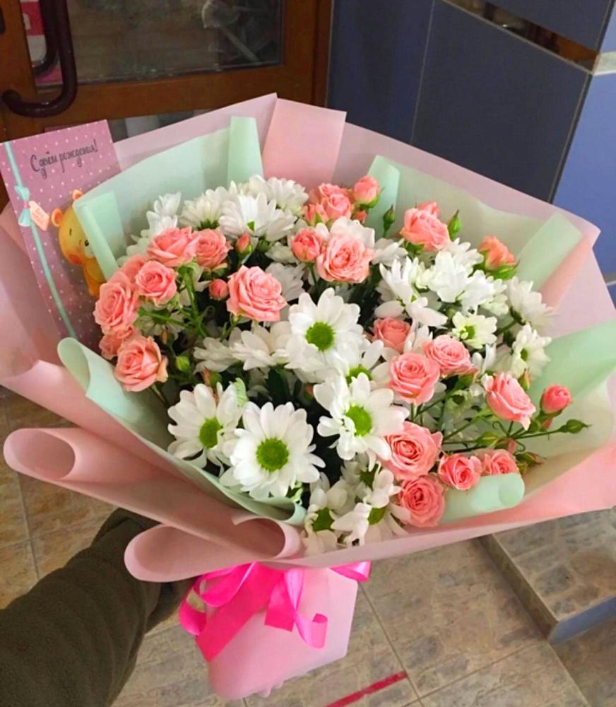 Букет цветов из: Розы и Хризантемы в Селятино