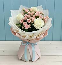 Букет цветов из:  Розы в Селятино