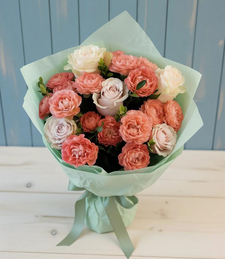 Букет цветов из: Розы в Селятино