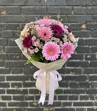Букет цветов из:  Герберы и Хризантемы в Селятино