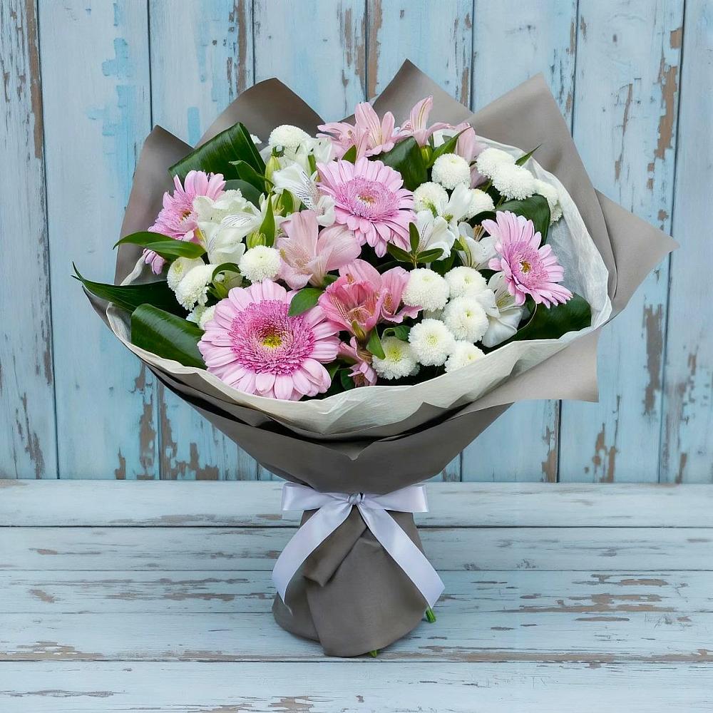 Букет цветов из: Герберы, Альстромерии и Хризантемы в Селятино